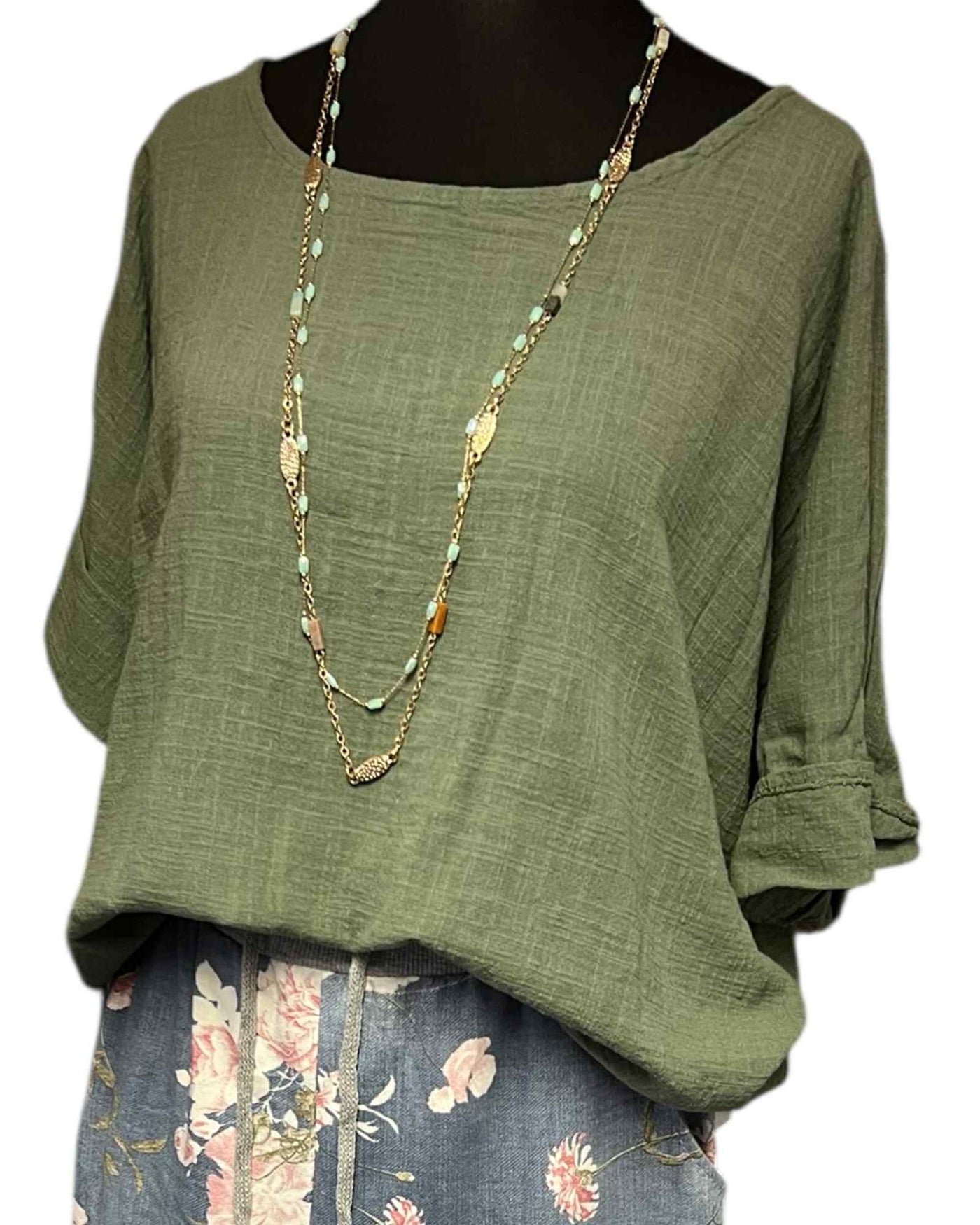 Connie Tunic Top & necklace